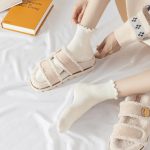 Hstyle 6 Pairs of Ruffle Socks Women, Cute Ruffle Ankle Socks - Image 3