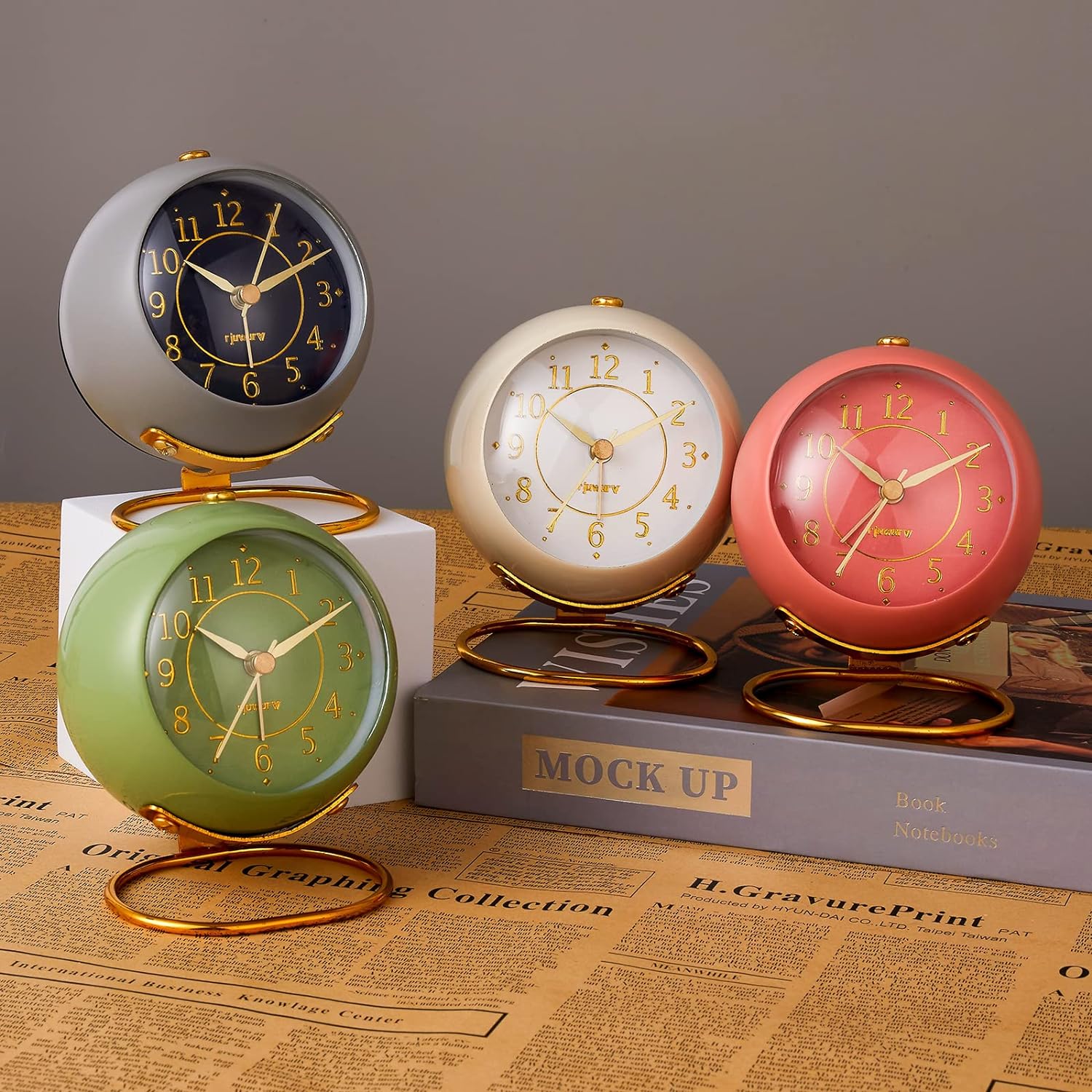 Metal Desk Clock, Retro Bedroom Table Vintage Analog Alarm Clock, Silent Non-Ticking Gold Clock, Bedside Décor(Olive-Green) - Image 3