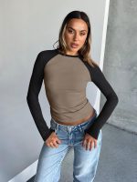 Trendy Queen Women's Long Sleeve Shirts Slim Fit Stretchy Color Block Slightly Cropped Tops - Image 4